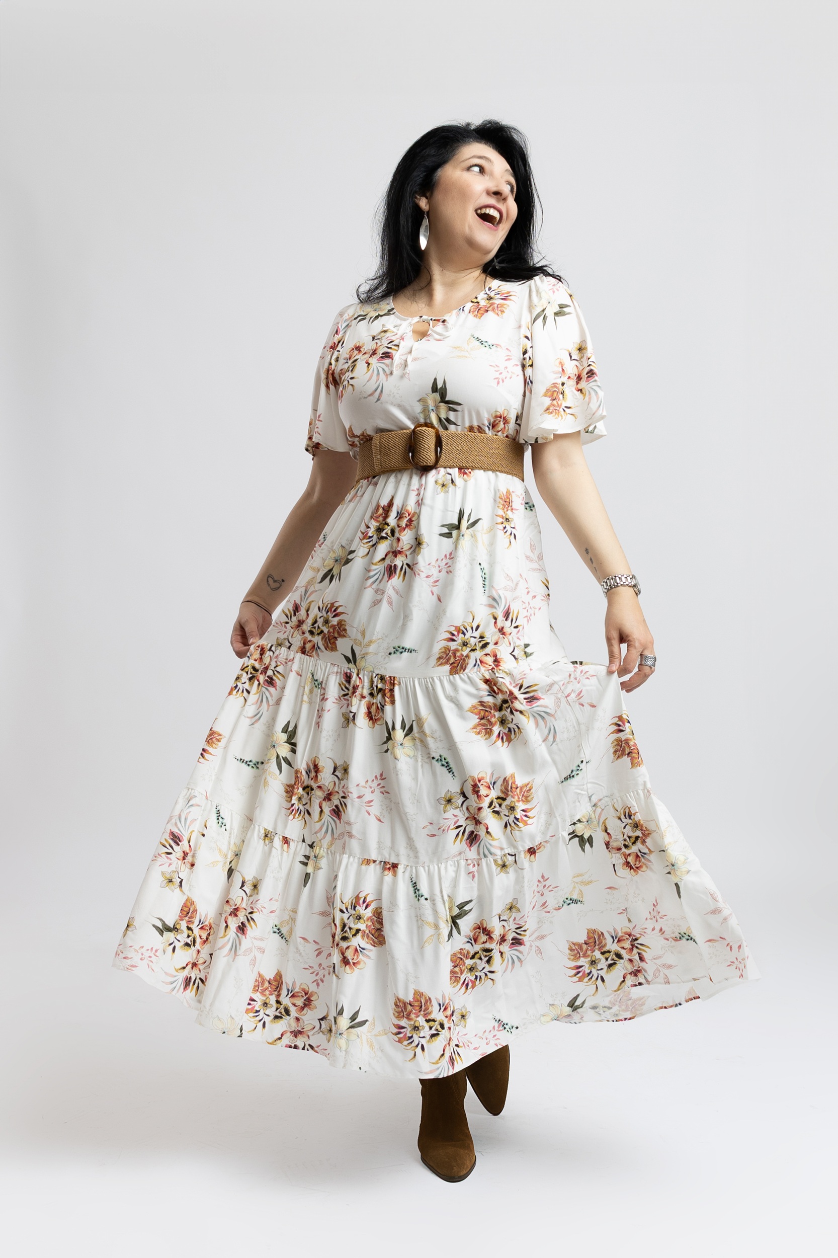 Rochie cu Volane Lisa Alba Flori de Camp 3 Rochie cu Volane Lisa Alba Flori de Camp - imagine 3